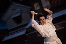 柄本佑×渡辺謙「木挽町のあだ討ち」場面カット到着、長尾謙杜と北村一輝がもみ合いに