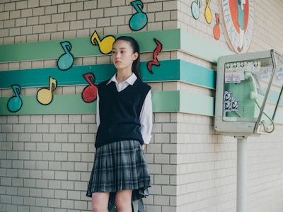 映画「架空の犬と嘘をつく猫」より、主人公の姉・紅の子供時代を演じた藤中璃子