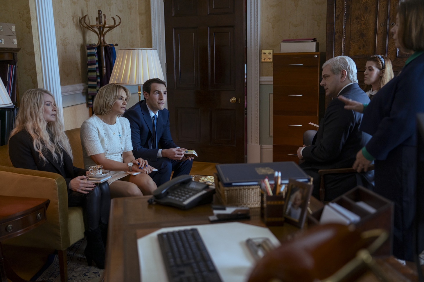 「英国スキャンダル～王室を揺るがしたインタビュー」場面写真