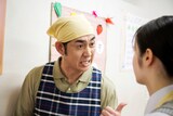 TVerオリジナルストーリー「黒崎さんの一途な愛のつづき」より、竹森千人演じる小春の父親・秋平