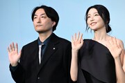 映画「架空の犬と嘘をつく猫」初日舞台挨拶の様子。左から森ガキ侑大、向里祐香