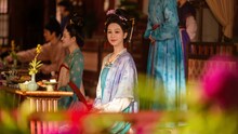 中国ドラマ「国色芳華（こくしょくほうか）～牡丹の花咲く都で～」より、ヤン・ズー（楊紫）演じる何惟芳（かいほう） ©︎2025 China Huace Film And TV Co.Ltd