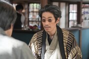 連続テレビ小説「ばけばけ」より、夙川アトム演じる荒金九州男