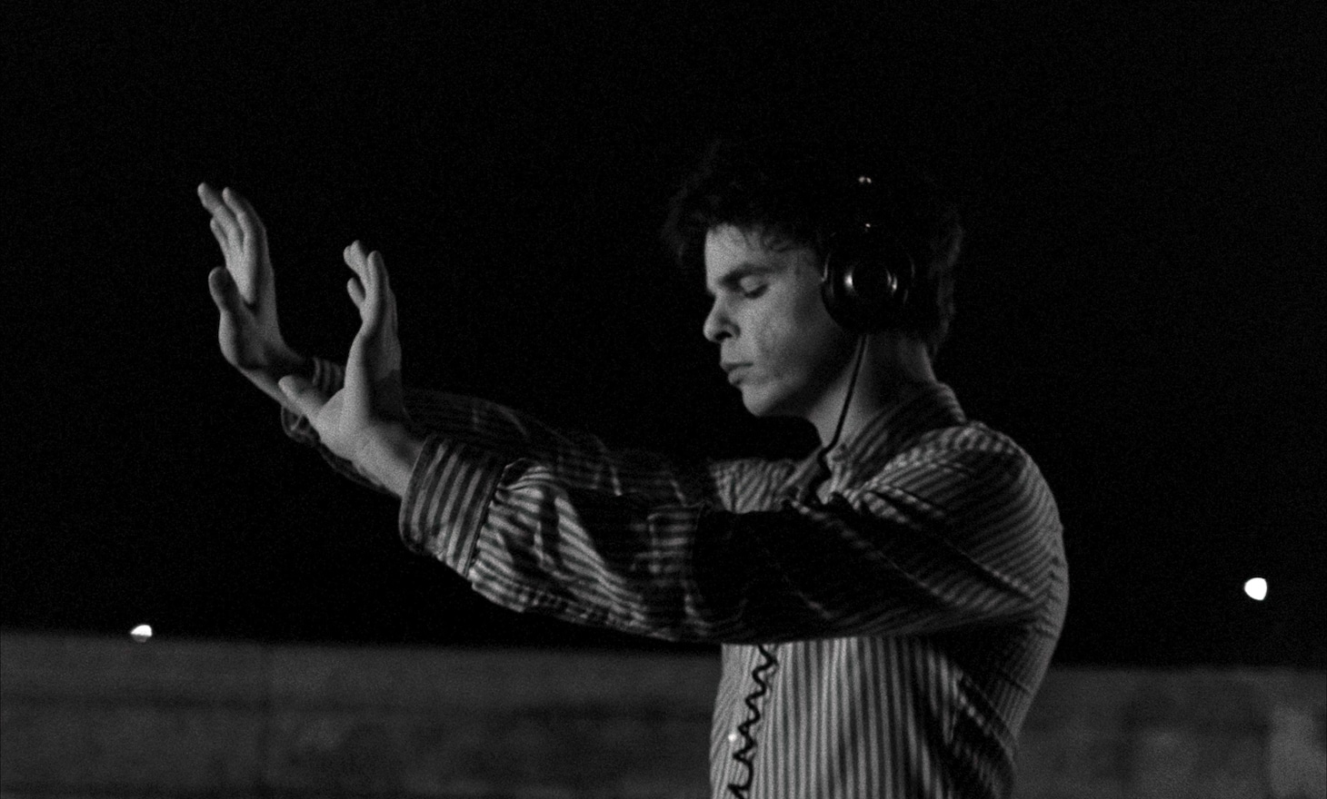 「ボーイ・ミーツ・ガール（4Kレストア版）」場面写真