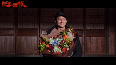 「長安のライチ」メイキング映像より。奴隷として虐げられる青年・林邑奴を演じたテレンス・ラウ（劉俊謙）