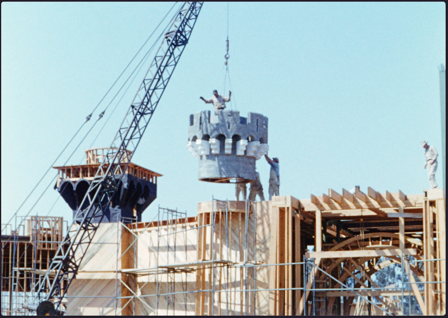 ドキュメンタリー「ディズニーランドを創ったクラフトマンたち」場面写真