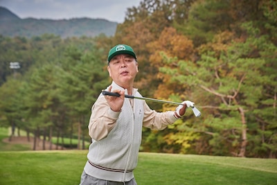 「ロビー！ 4000億円を懸けた仁義なき18ホール」新場面写真