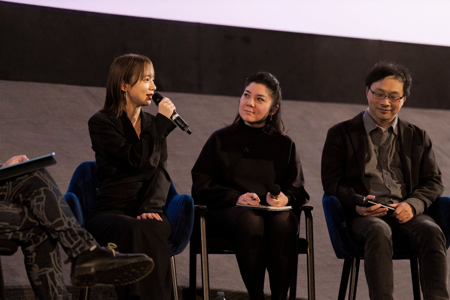 フランス・パリで開催された「恋愛裁判」プレミア上映イベントの様子