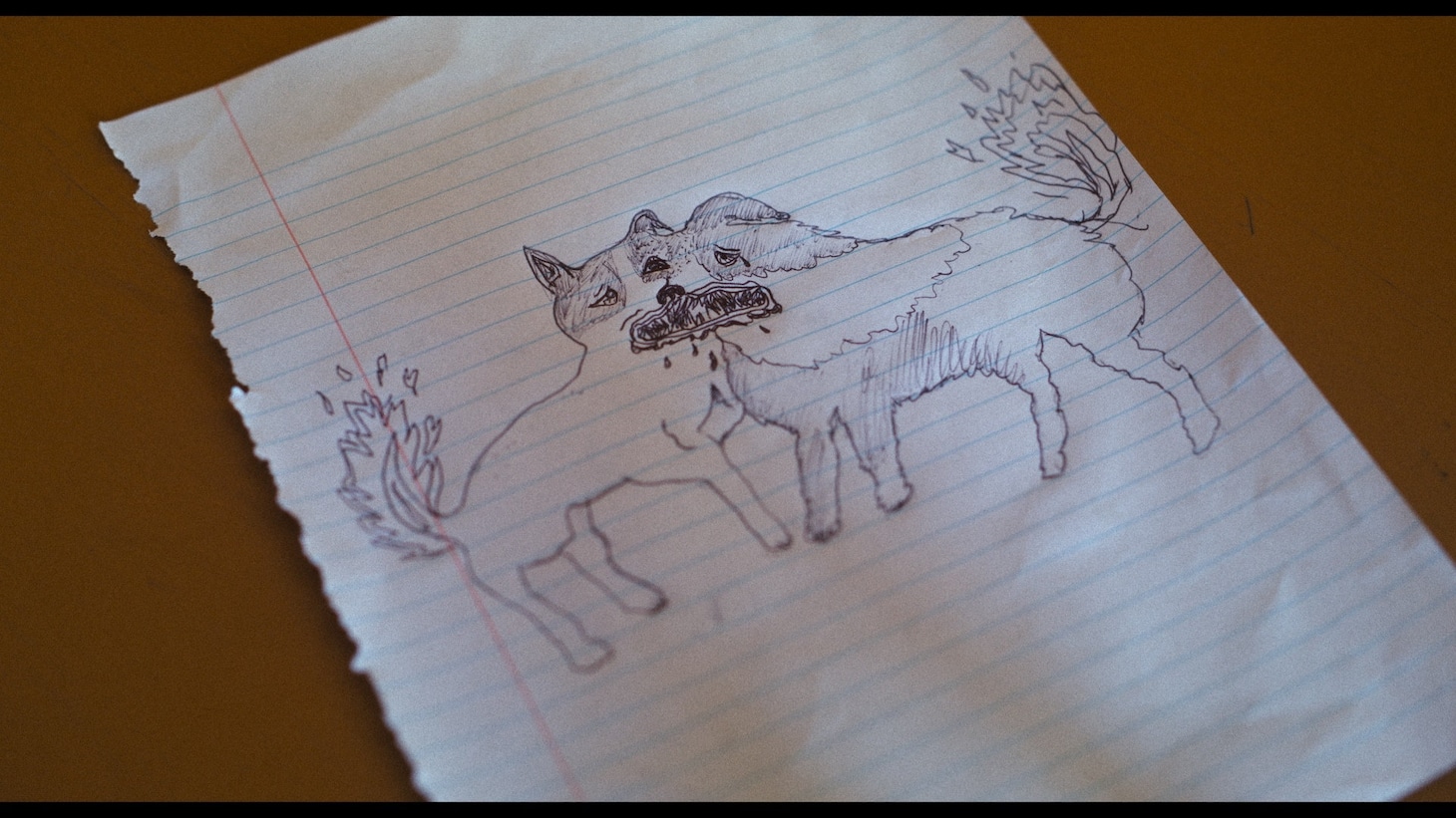 「トゥギャザー」場面写真。2匹の犬のイラスト