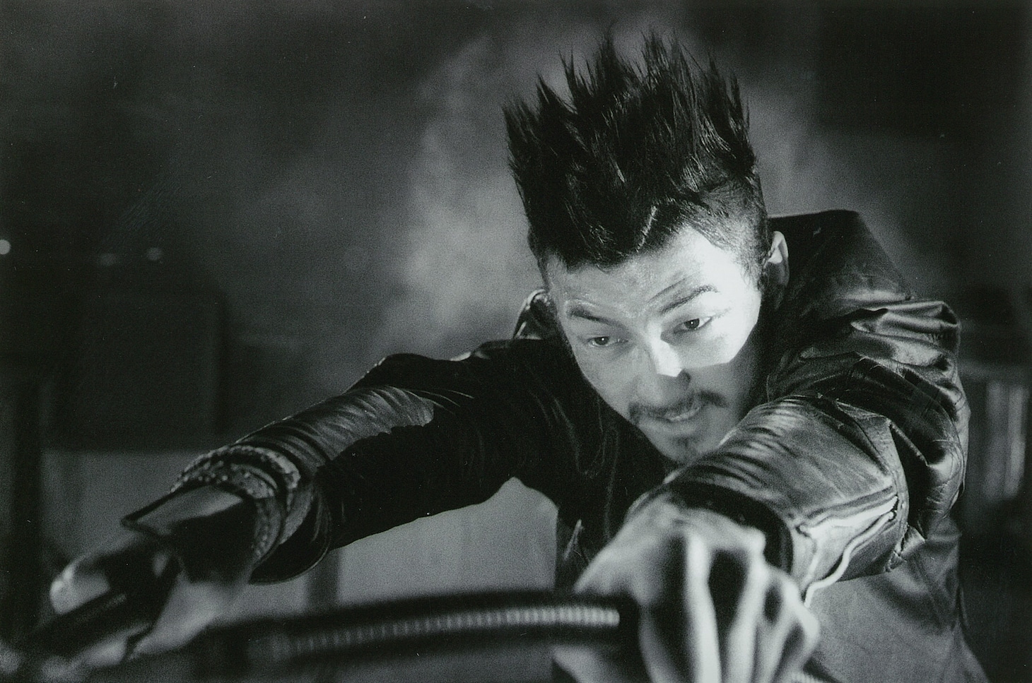 「ELECTRIC DRAGON 80000V」場面写真 ©︎2001 WOWOW/Odessa Entertainment/Hakuhodo DY Music & Picture