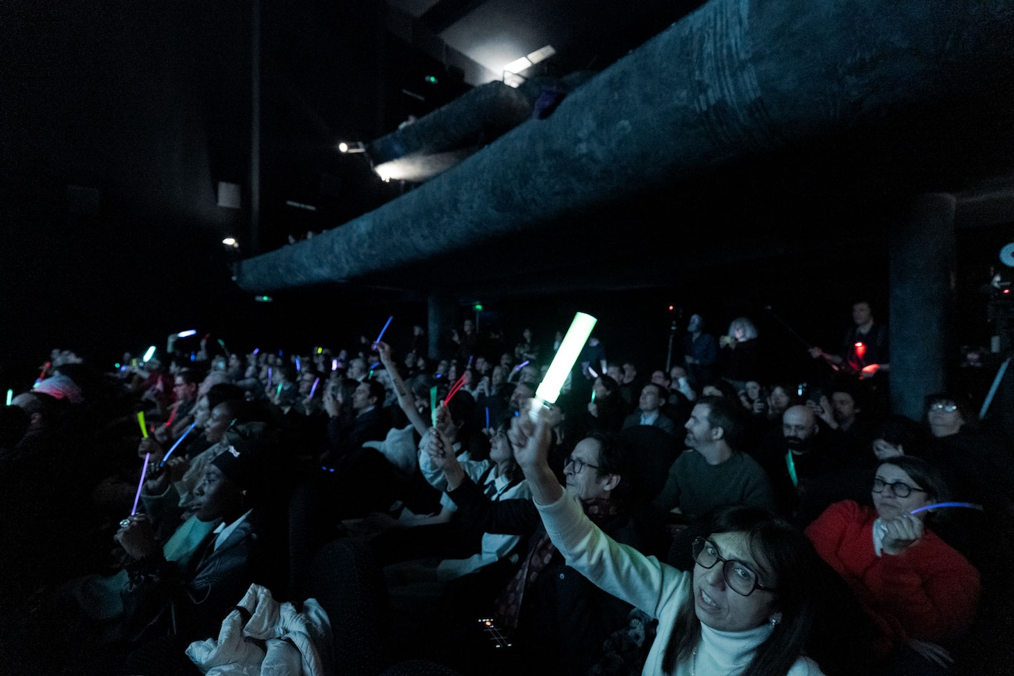フランス・パリで開催された「恋愛裁判」プレミア上映イベントの様子