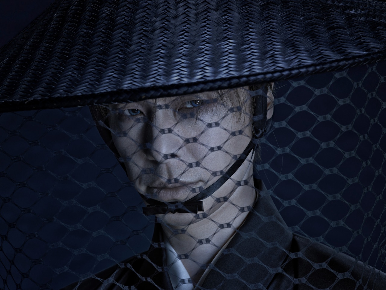 スペシャル時代劇「眠狂四郎」より、長谷川博己演じる眠狂四郎。長谷川は、大河ドラマ「麒麟がくる」以来のNHKドラマ主演となる