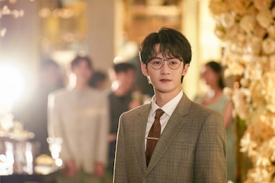 理系男子・唐奇（タン・チー）。演じたのは中国ドラマ「長相思（ちょうそうし）」「猟罪図鑑～見えない肖像画～」のタン・ジェンツー（檀健次）