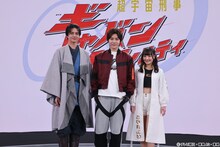 左から赤羽流河、長田光平、角心菜