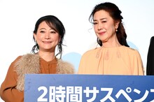 「2時間サスペンスTHE MOVIE シリーズ」製作発表会見の様子。左から友近、名取裕子