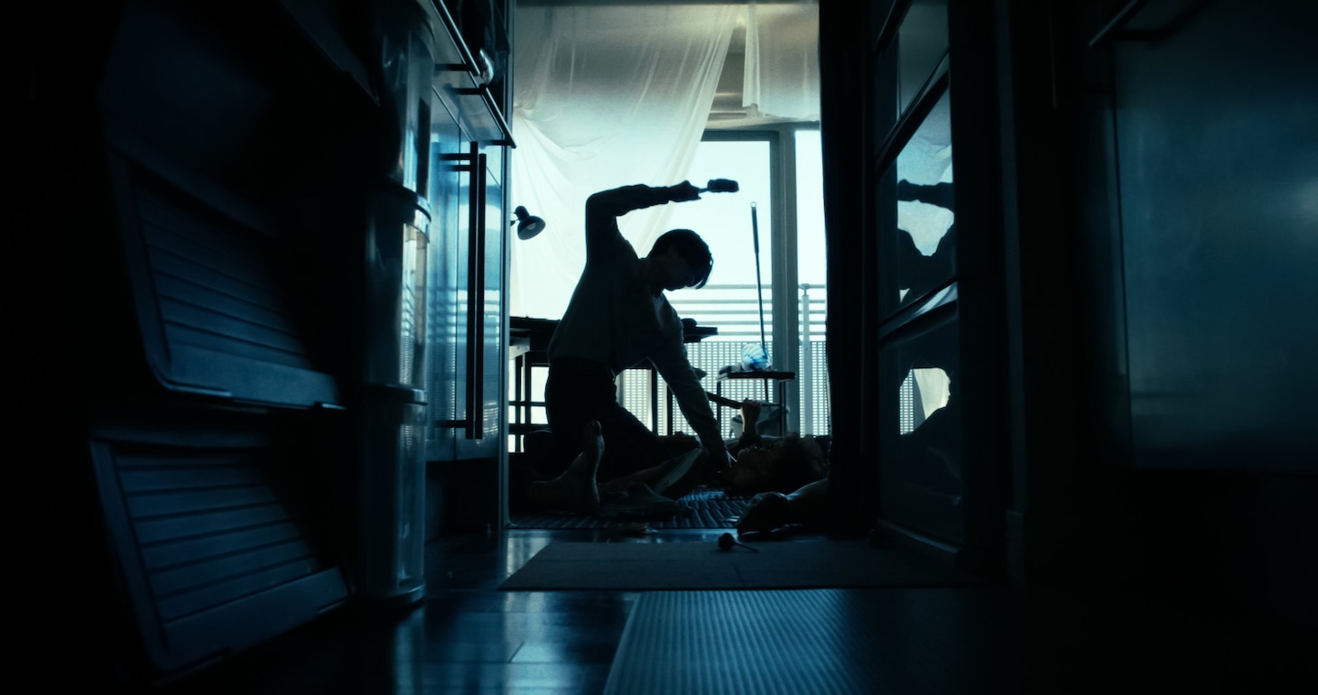 「インコンプリート・チェアーズ」場面写真