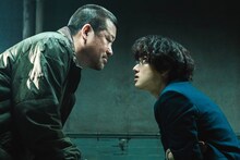 第49回日本アカデミー賞にて、監督・永井聡が優秀監督賞を受賞した映画「爆弾」 ©呉勝浩／講談社 ©2025映画『爆弾』製作委員会