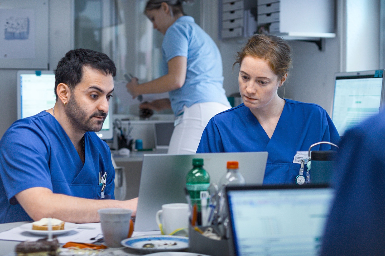 「ナースコール」場面写真