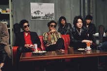 「ストリート・キングダム 自分の音を鳴らせ。」場面写真。左からDEEP（間宮祥太朗）、S-TORA（大森南朋）、モモ（若葉竜也）