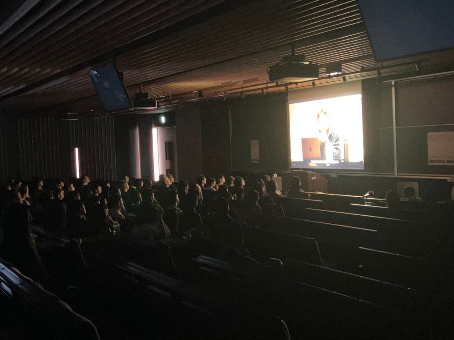 専修大学で行われた「山形ドキュメンタリー道場 in 東京 2025」の様子