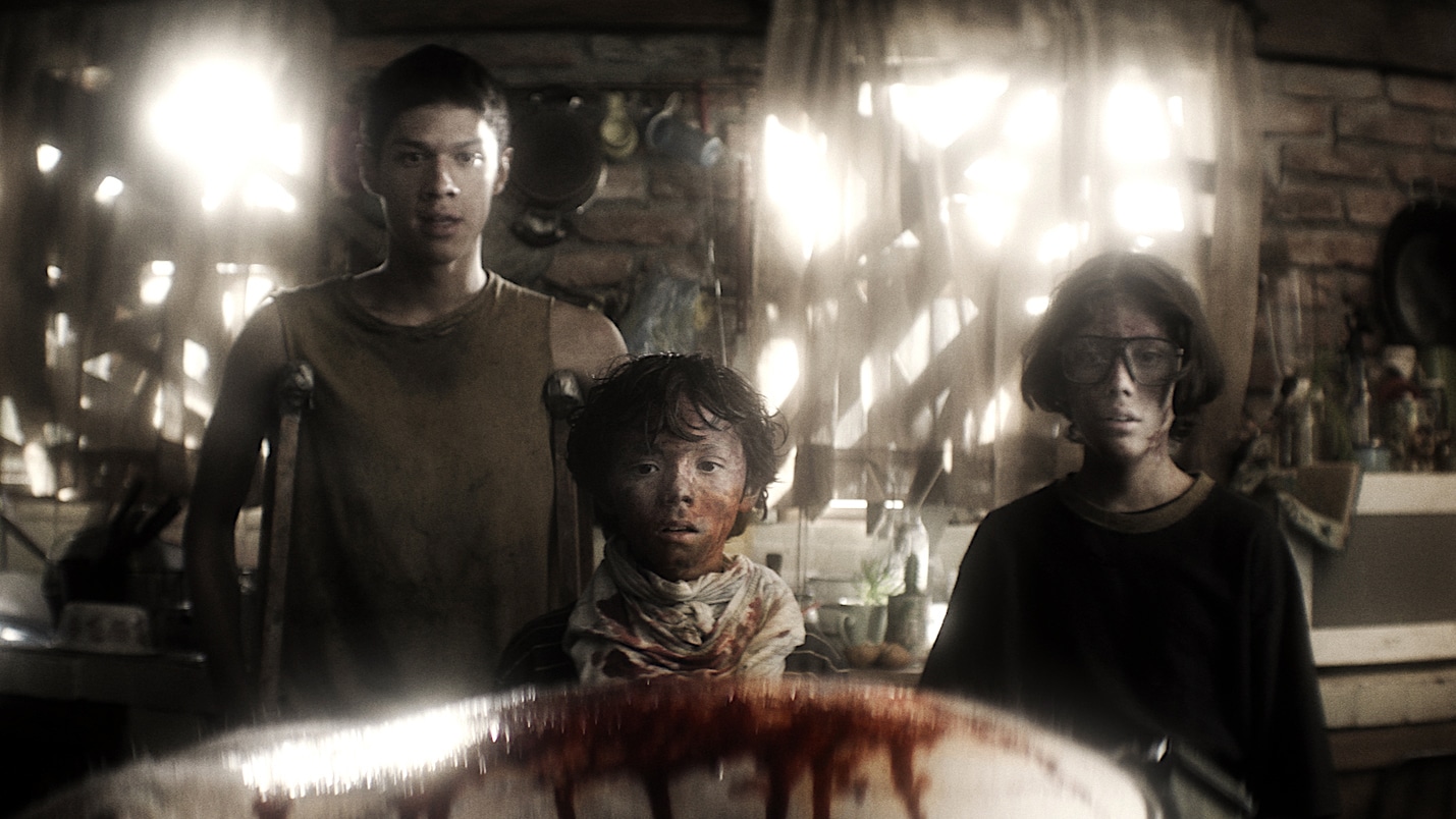 ゾンビ映画「パルブロス：黙示録の子供たち」場面写真