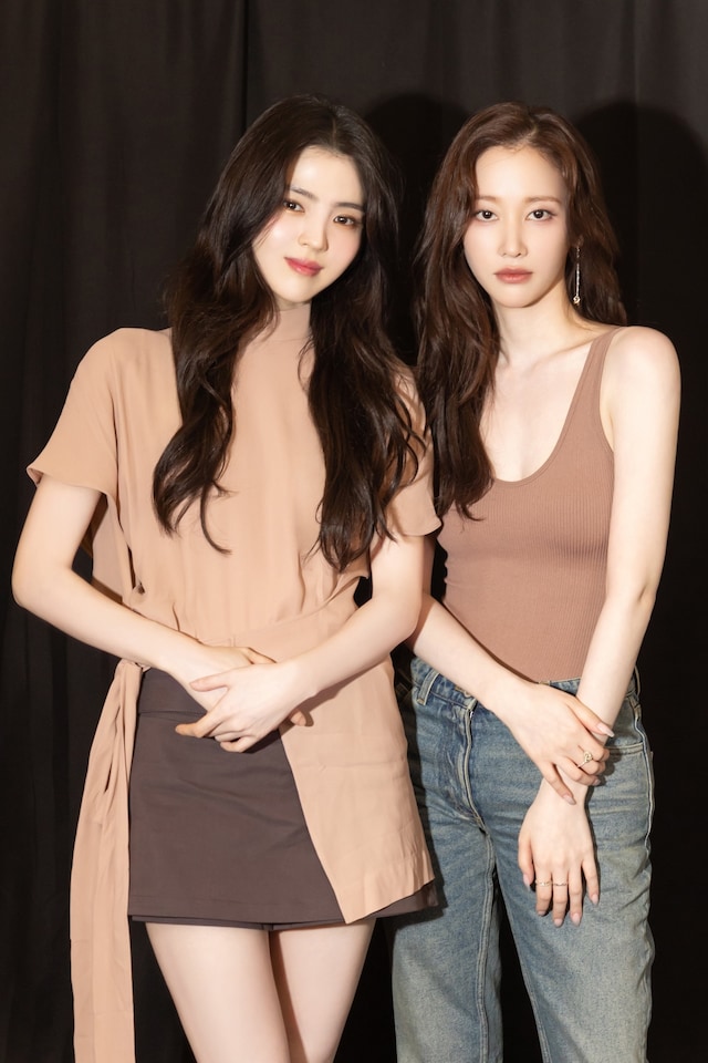 「PROJECT Y」で共演したハン・ソヒ（左）、チョン・ジョンソ（右）