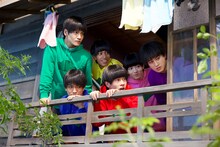 6つ子が再始動！Aぇ! groupら主演、映画「おそ松さん」新公開日が決定