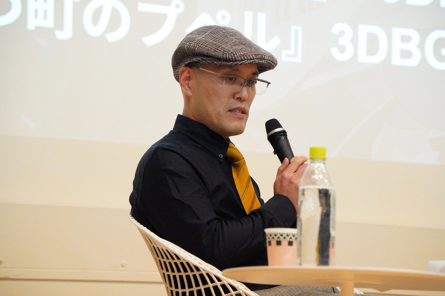 CG背景監督の草間徹也