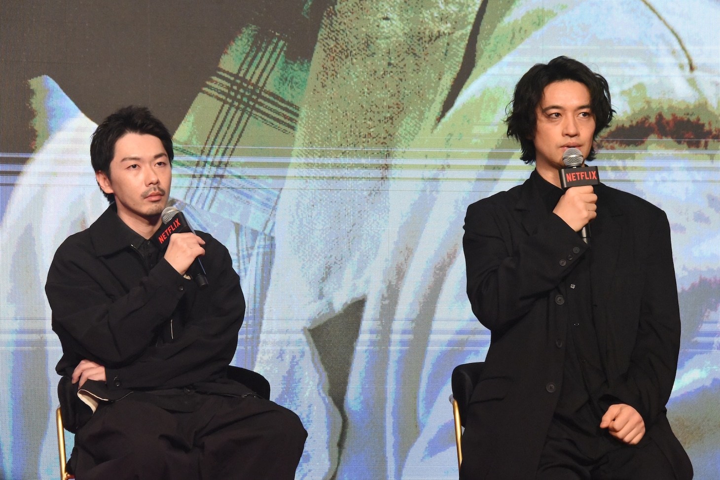 左から松本優作、斎藤工