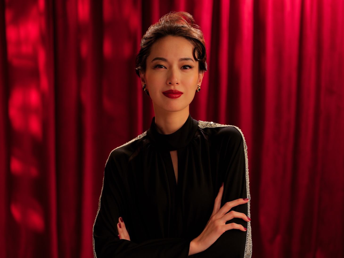 Netflixシリーズ「地獄に堕ちるわよ」戸田恵梨香演じる細木数子