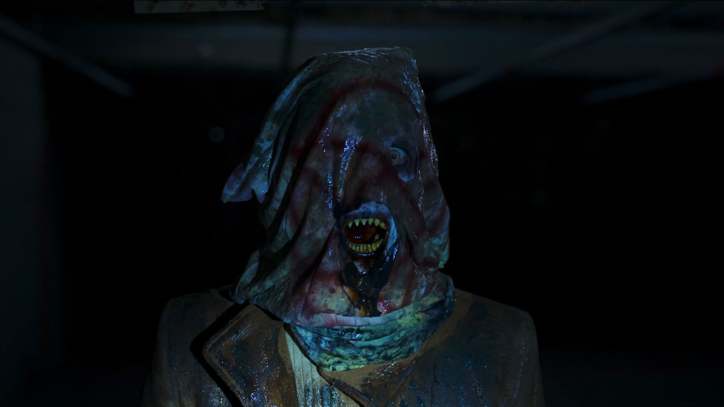 「MALUM 悪しき神」新場面写真