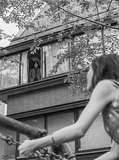 映画芸術「2025年日本映画ベスト」の1位に選ばれた「星と月は天の穴」スチル ©2025「星と月は天の穴」製作委員会