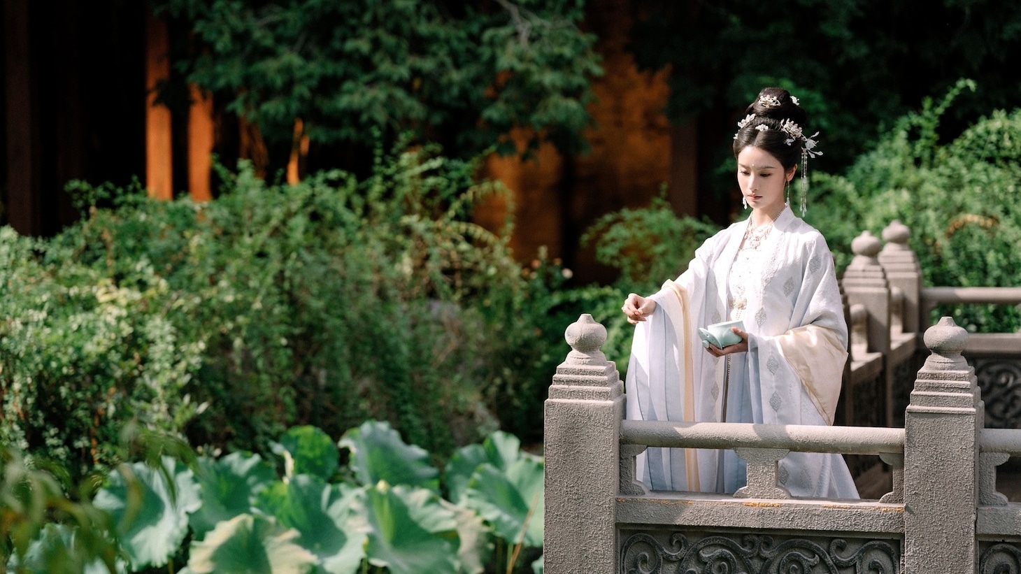 「大奉打更人―正義の銅鑼と王朝の闇―」場面写真