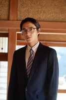 名探偵・雨宮宗助役の三宅亮輔