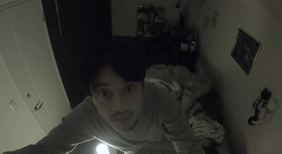 「放送禁止 ぼくの3人の妻」場面写真