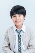 映画「声よ広がれ」で少年時代の陽介を演じる柊吾