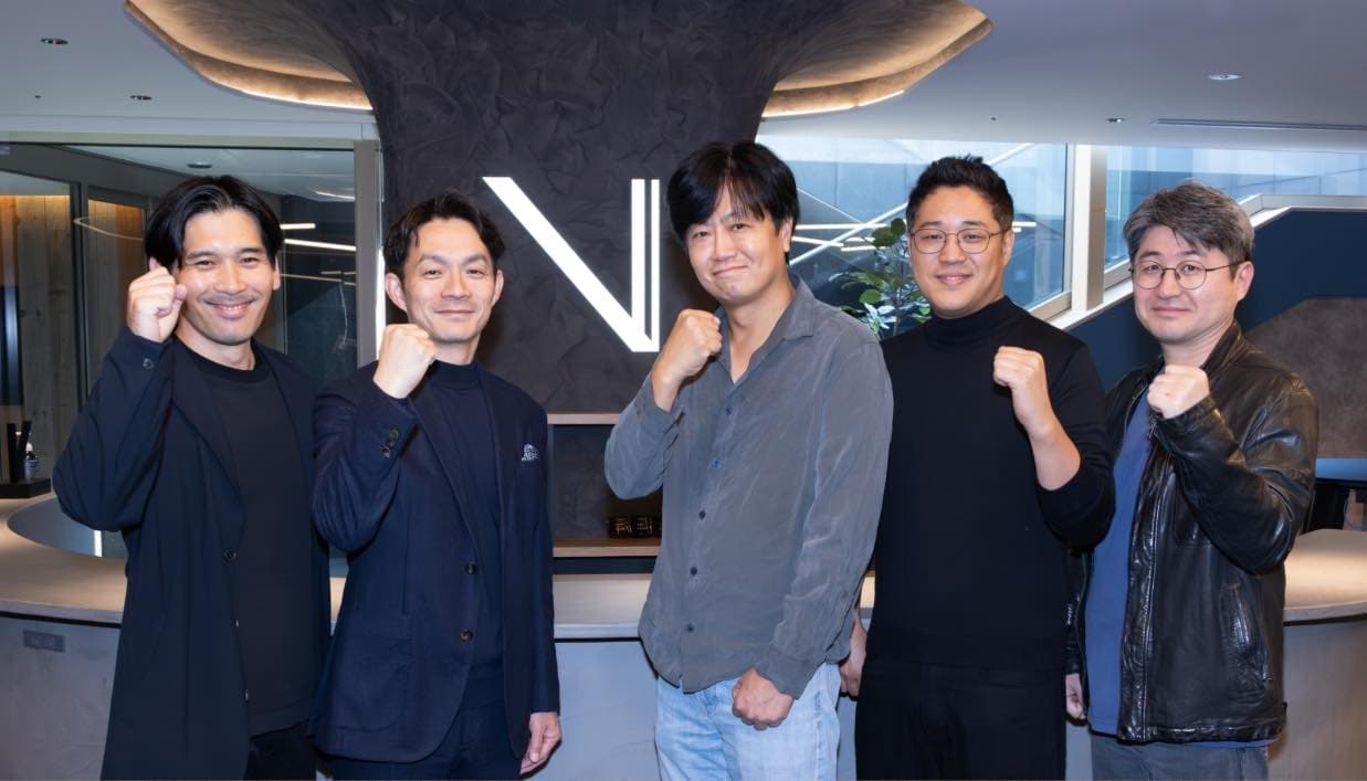 左からTHE SEVENの赤羽智史CVO（チーフVFXオフィサー）、瀬戸口克陽CEO、M83のチョン・ソンジンCEO、ユン・ラウルCSO、Mortarheaddのノ・グクテCEO