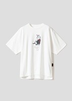 大作に挑戦（drawn by ヒグチユウコ）｜ビッグシルエットTシャツ（税込4500円）©TSUBURAYA PROD. ©yuko higuchi