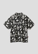 ウルトラQ（drawn by ヒグチユウコ）｜ビッグシルエット半袖シャツ（税込6900円）©TSUBURAYA PROD. ©yuko higuchi