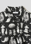 ウルトラQ（drawn by ヒグチユウコ）｜ビッグシルエット半袖シャツ（税込6900円）©TSUBURAYA PROD. ©yuko higuchi