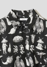 ウルトラQ（drawn by ヒグチユウコ）｜ビッグシルエット半袖シャツ（税込6900円）©TSUBURAYA PROD. ©yuko higuchi