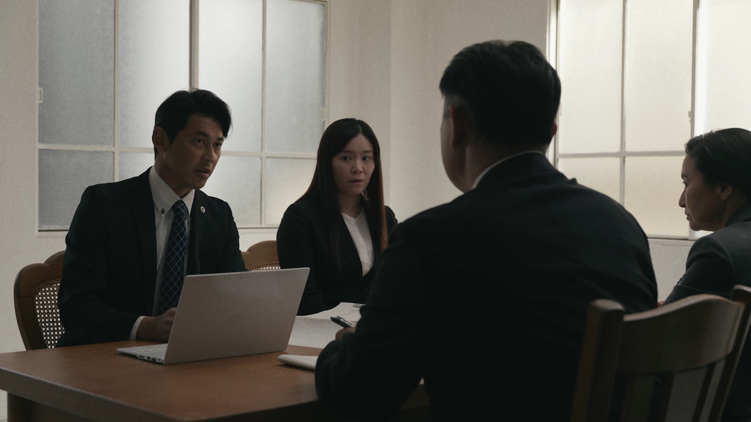 「五月の雨」場面写真