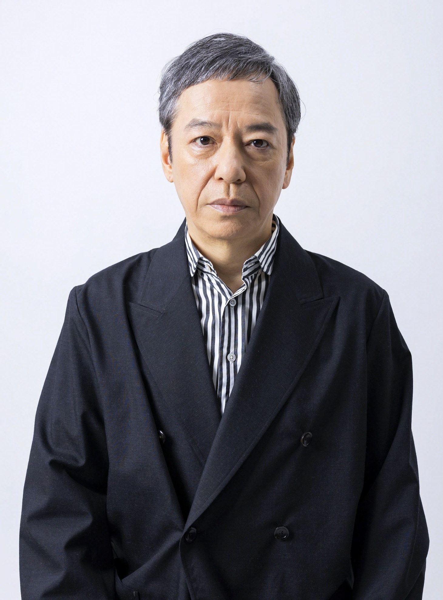 ドラマ「ある小説家の日記」でミステリー作家・芹澤環を演じる板尾創路