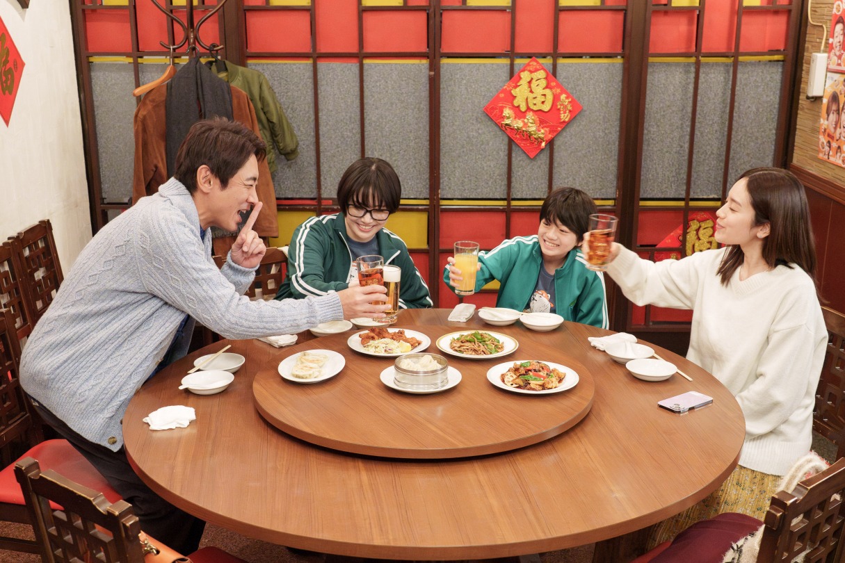 ドラマ「精神分析医 氷室想介の事件簿3-カリスマ塾長の闇…職員転落死の過去と連続殺人の謎-」場面写真