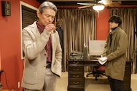 ドラマ「精神分析医 氷室想介の事件簿3-カリスマ塾長の闇…職員転落死の過去と連続殺人の謎-」場面写真