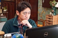 ドラマ「精神分析医 氷室想介の事件簿3-カリスマ塾長の闇…職員転落死の過去と連続殺人の謎-」場面写真