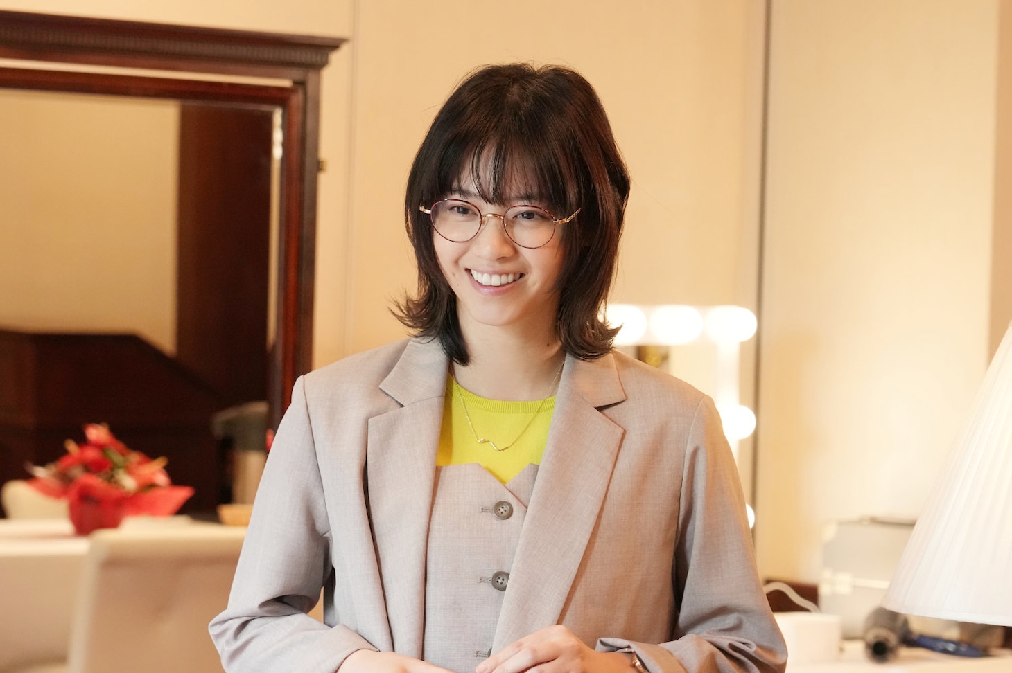 「免許返納!?」より、西野七瀬演じる川奈舞