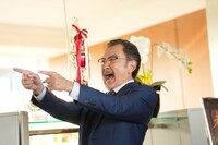 「免許返納!?」より、吉田鋼太郎演じる三宅篤
