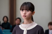 ドラマ10「テミスの不確かな法廷」場面写真。齋藤飛鳥演じる吉沢亜紀 ©︎NHK