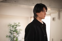 TELASAオリジナルドラマ「おコメの休日」第2弾「笹野耕一編」場面写真。佐野勇斗演じる笹野耕一